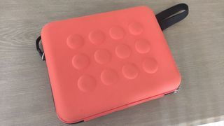 Maletín Portátil Ikea de segunda mano por 10 EUR en Marchamalo en WALLAPOP