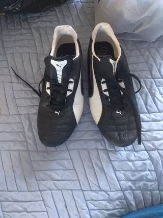 Botas de fútbol de césped natural (FG) con descuento!