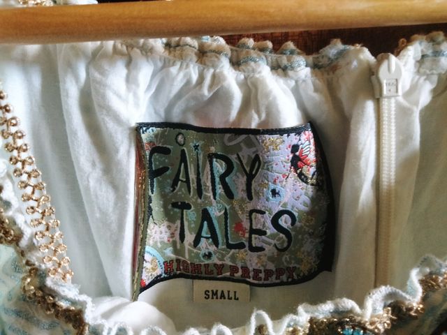 precioso vestido FAIRY TALES BY HIGHLY PREPPY