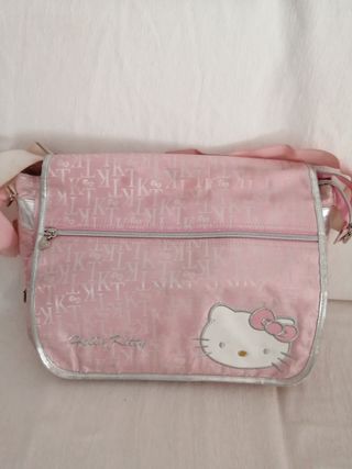 Mochila tipo cartero. Hello kitty de segunda mano por 5 EUR en Monachil en  WALLAPOP