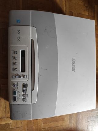 Impresora brother DCP-165C de segunda mano por 12 EUR en Leganés en WALLAPOP