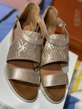Sandalias Hispanitas 39 de segunda mano por 62 EUR en Gavà en WALLAPOP