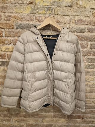 PLUMÍFERO CAPUCHA WATER AND WIND PROTECTION - Negro | ZARA España