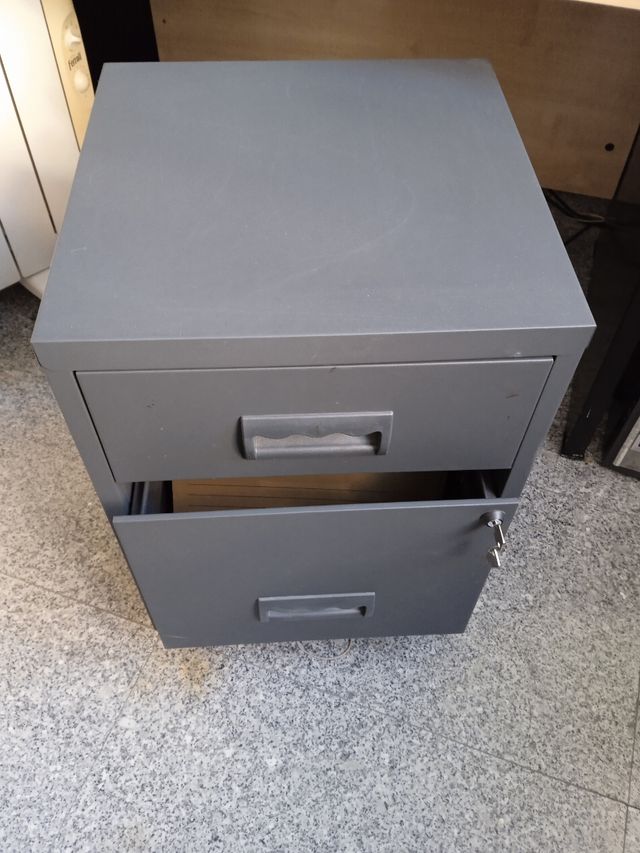 Archivador de segunda mano por 40 EUR en Salamanca en WALLAPOP