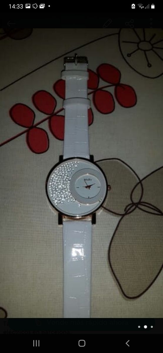 reloj con brillantitos NUEVO