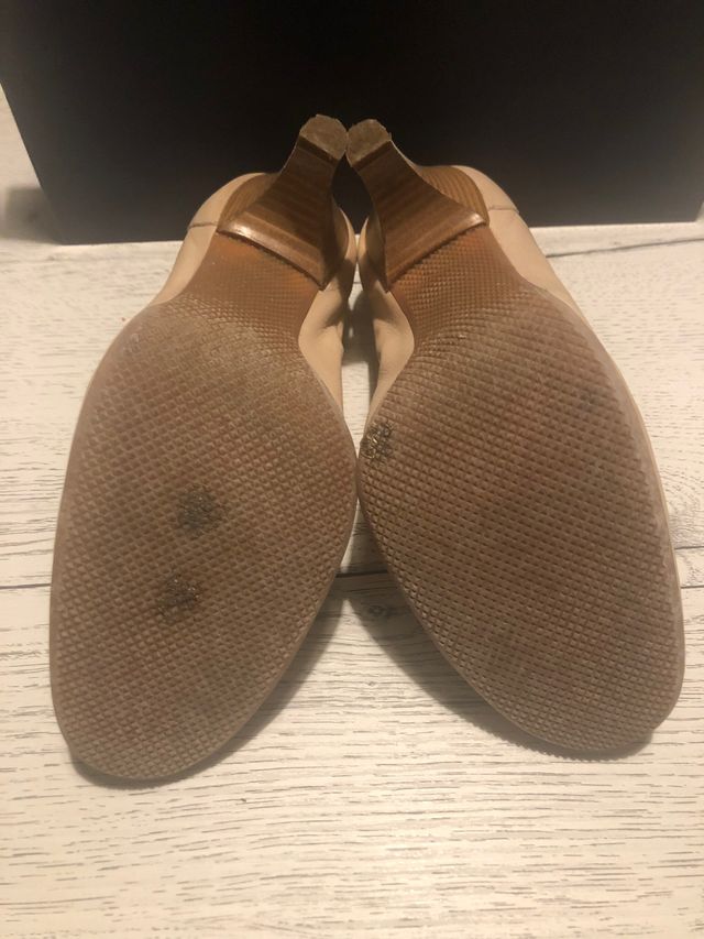 Scarpe in pelle n. 39