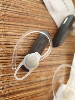 Pinganillo Mini Auriculares Bluetooth 5.3 M20