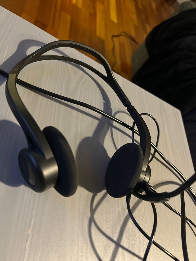 Novos capacetes Logitech