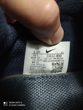 Nike Air Max 2090 número 33 originales de segunda mano por 20 EUR en Madrid  en WALLAPOP