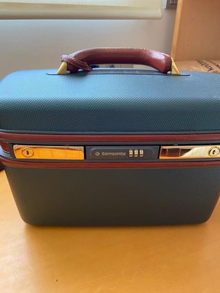 Neceser viaje Samsonite piel de segunda mano por 45 EUR en Valencia en  WALLAPOP