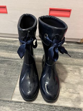 Botas para la lluvia o nieve de goma marca IGOR de segunda mano por 10 EUR  en Lloret de Mar en WALLAPOP