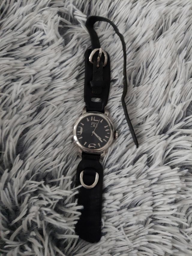 Reloj Uno de 50