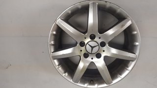 Llanta Mercedes W203 17" original