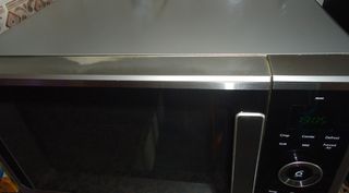 Microondas Whirlpool JQ 280 MB de segunda mano por 100 EUR en San Miguel de  Abona en WALLAPOP
