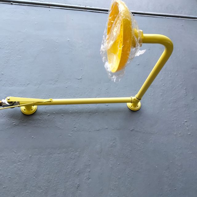 ducha de emergencia para laboratorio