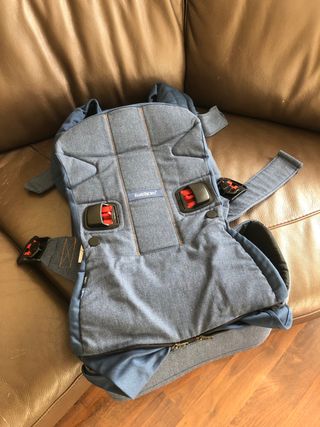 Porta bebé mochila - babybjorn one de segunda mano por 50 EUR en Alcobendas  en WALLAPOP
