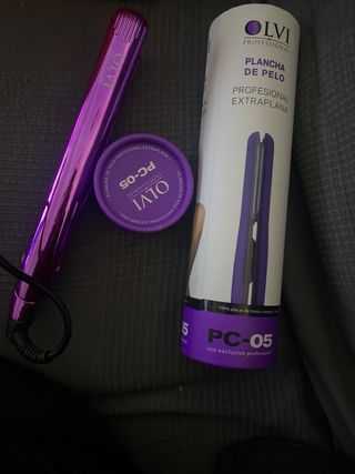 Plancha Profesional Olvi de segunda mano por 30 EUR en San Fernando de  Henares en WALLAPOP