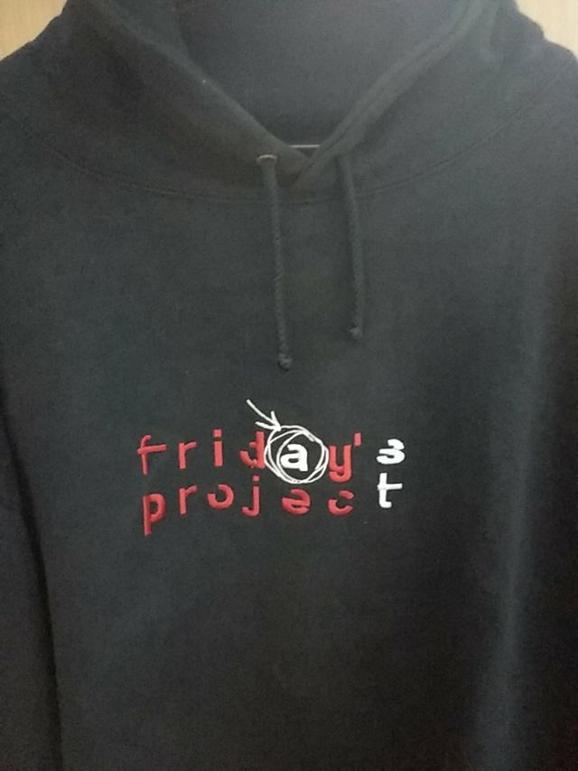 Sudadera Friday's Project