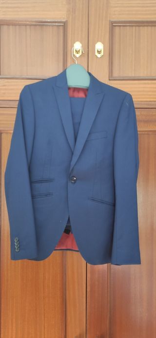 Traje de chaqueta de segunda mano por 35 EUR en Berben en WALLAPOP