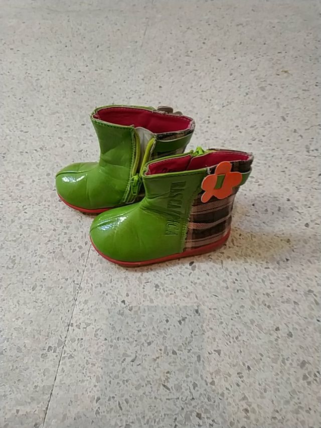 botas niña rasca y pica número 23