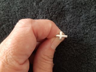 Anillo Aristocrazy Cruz invertida de segunda mano por 20 EUR en Sevilla en  WALLAPOP