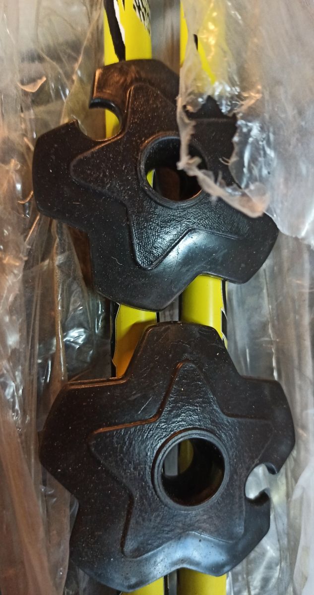 95 y 100, Palos de ski Rossignol, NUEVOS