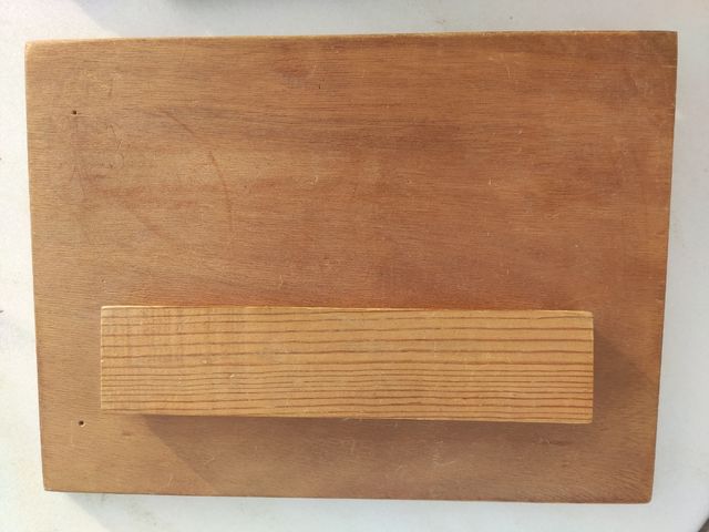 ATRIL DE MADERA ANTIGUO