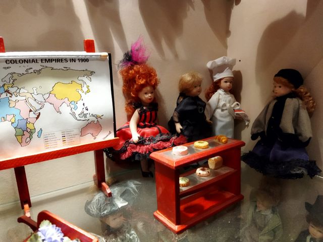 63 Muñecas victorianas de porcelana