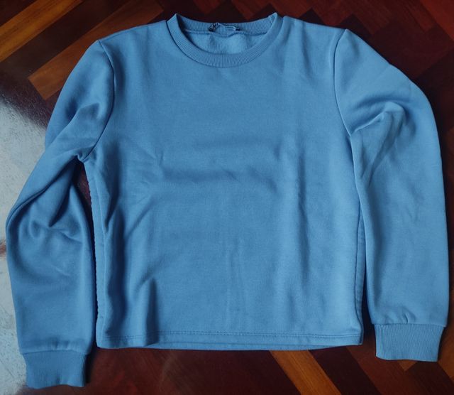 Sudadera azul celeste