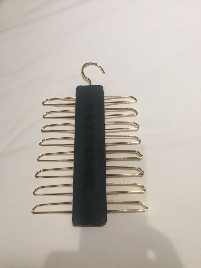 Percha para corbatas