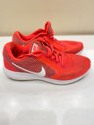 Zapatillas Nike de segunda mano por 15 EUR en Bilbao en WALLAPOP