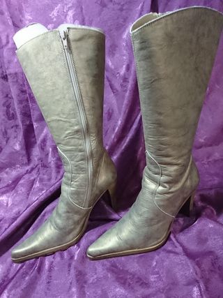 BOTAS PIEL Destroy 37 de segunda mano por 20 EUR en Petrer en WALLAPOP