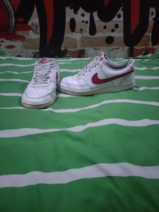 Nike parecidas a las Air force 1 de segunda mano por 30 EUR en Santander en  WALLAPOP