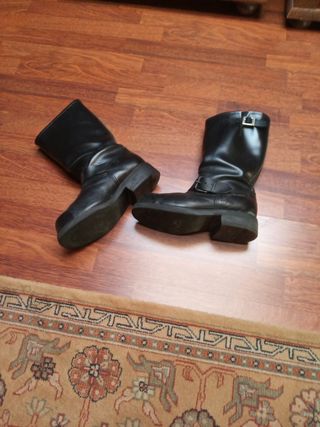 Botas Dr termans de segunda mano por 22 EUR en Acequilla en WALLAPOP