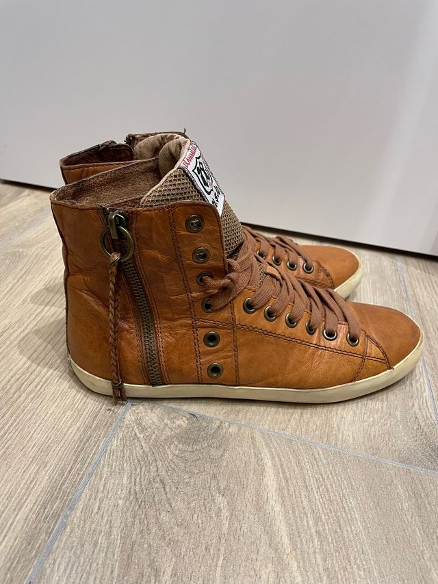 Bambas italianad de piel camel Ash