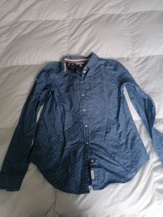 Camisa vaquera de mujer de Springfield. Talla 36 de segunda mano por 3 EUR  en Majadahonda en WALLAPOP