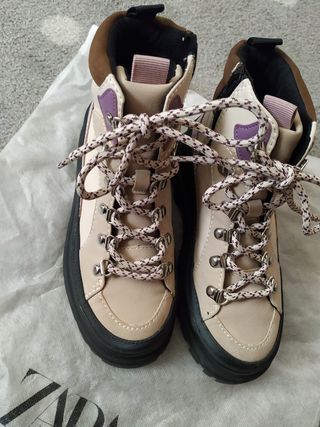 Botas niña número 33 Zara, montaña de segunda mano por 15 EUR en  Fuenlabrada en WALLAPOP
