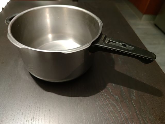 olla WMF PERFECT sin tapa