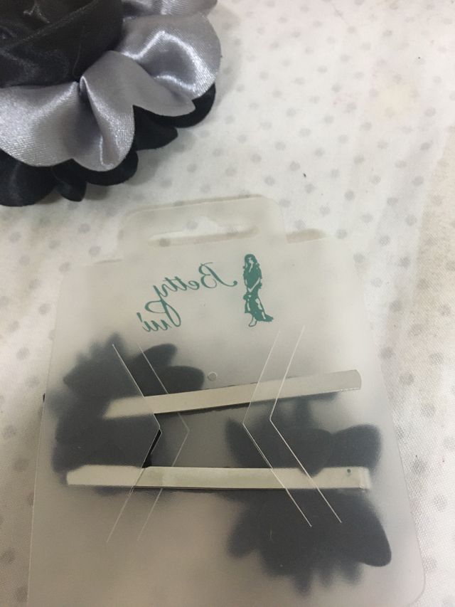 Set fermagli grigio nero