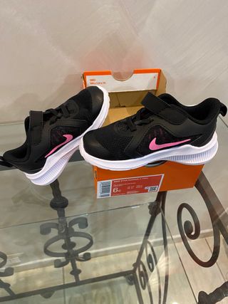 nike bebe 22