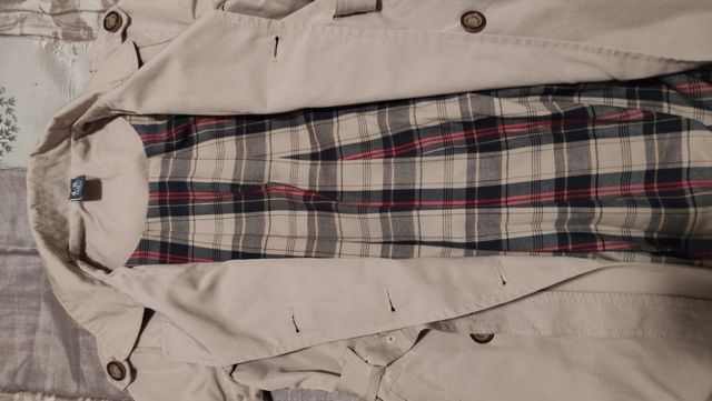 Gabardina niña de Zara