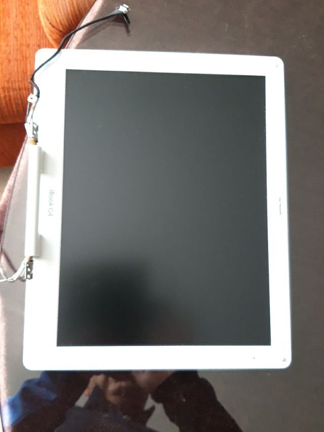 pantalla Apple iBook G4