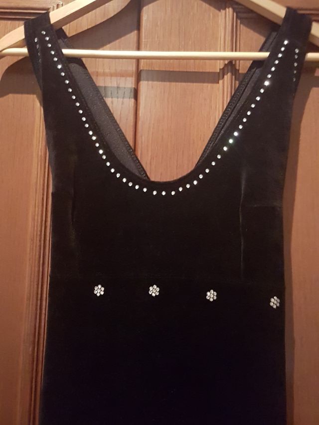 VESTIDO LARGO DE TERCIOPELO BIEN BARATO.