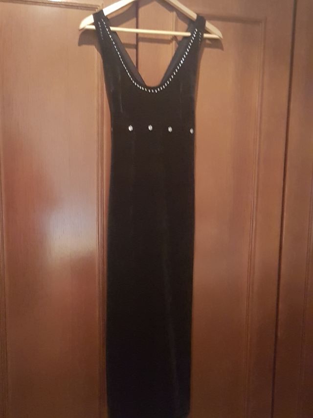 VESTIDO LARGO DE TERCIOPELO BIEN BARATO.