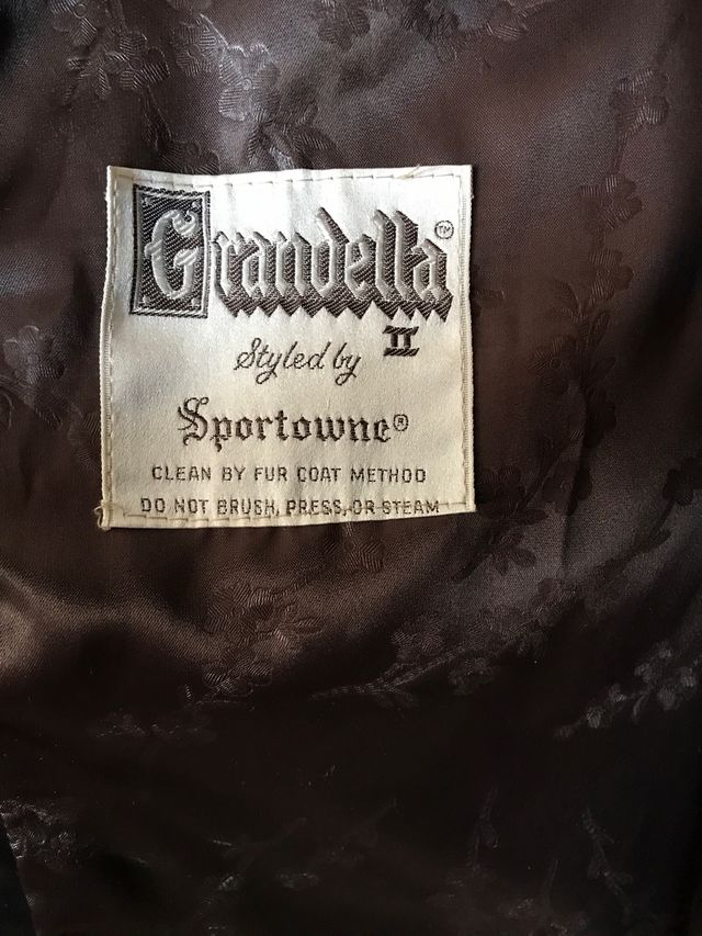 Abrigo piel sintetica Talla 44