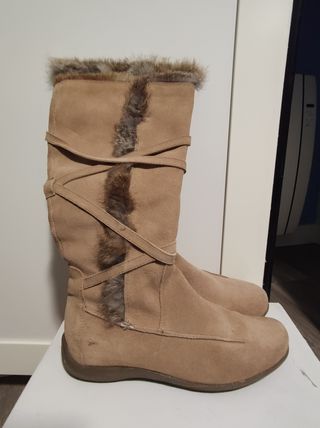 Botas piel Cortefiel de segunda mano por 16 EUR en Sevilla en WALLAPOP