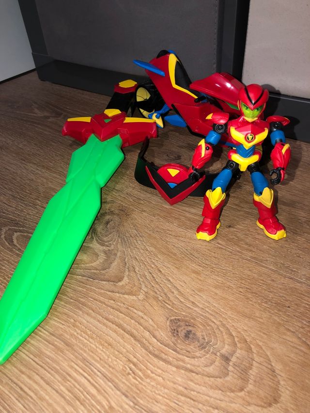 Conjunto de muñeco con complementos