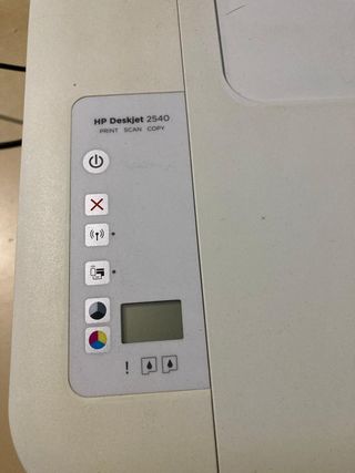 Impresora HP Deskjet 2540 de segunda mano por 40 EUR en Manresa en WALLAPOP