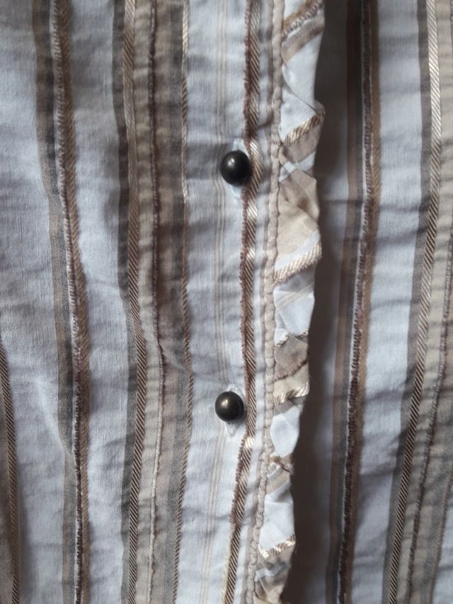 Camisa vestir en dorados