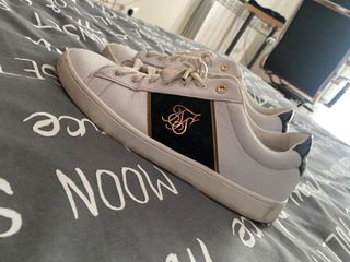 Zapatillas sik silk de segunda mano por 30 EUR en Ali en WALLAPOP